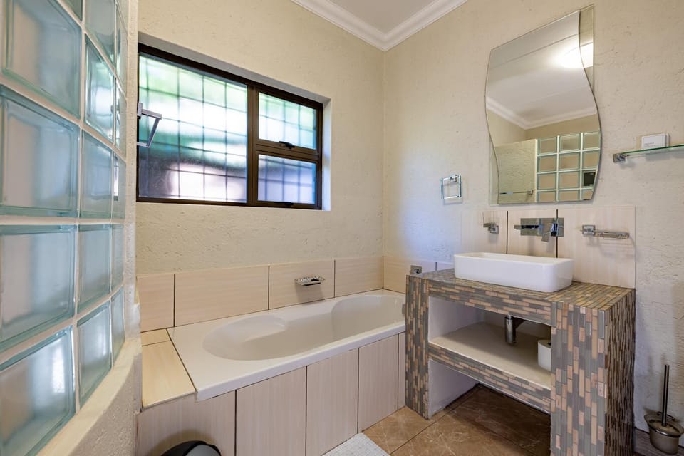 Jörn's Gästehaus Bed and Breakfast in South Africa