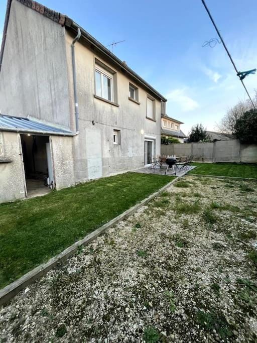 Property building, Patio