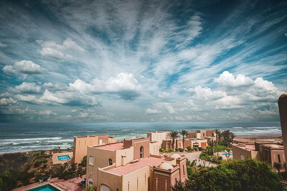 Neighbourhood, Bird's eye view, Sea view