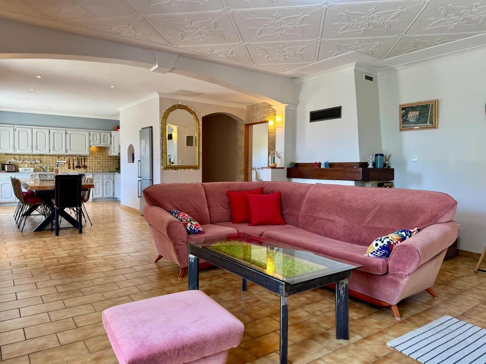 Logement dans une maison entre Nimes et Anduze House in Occitanie