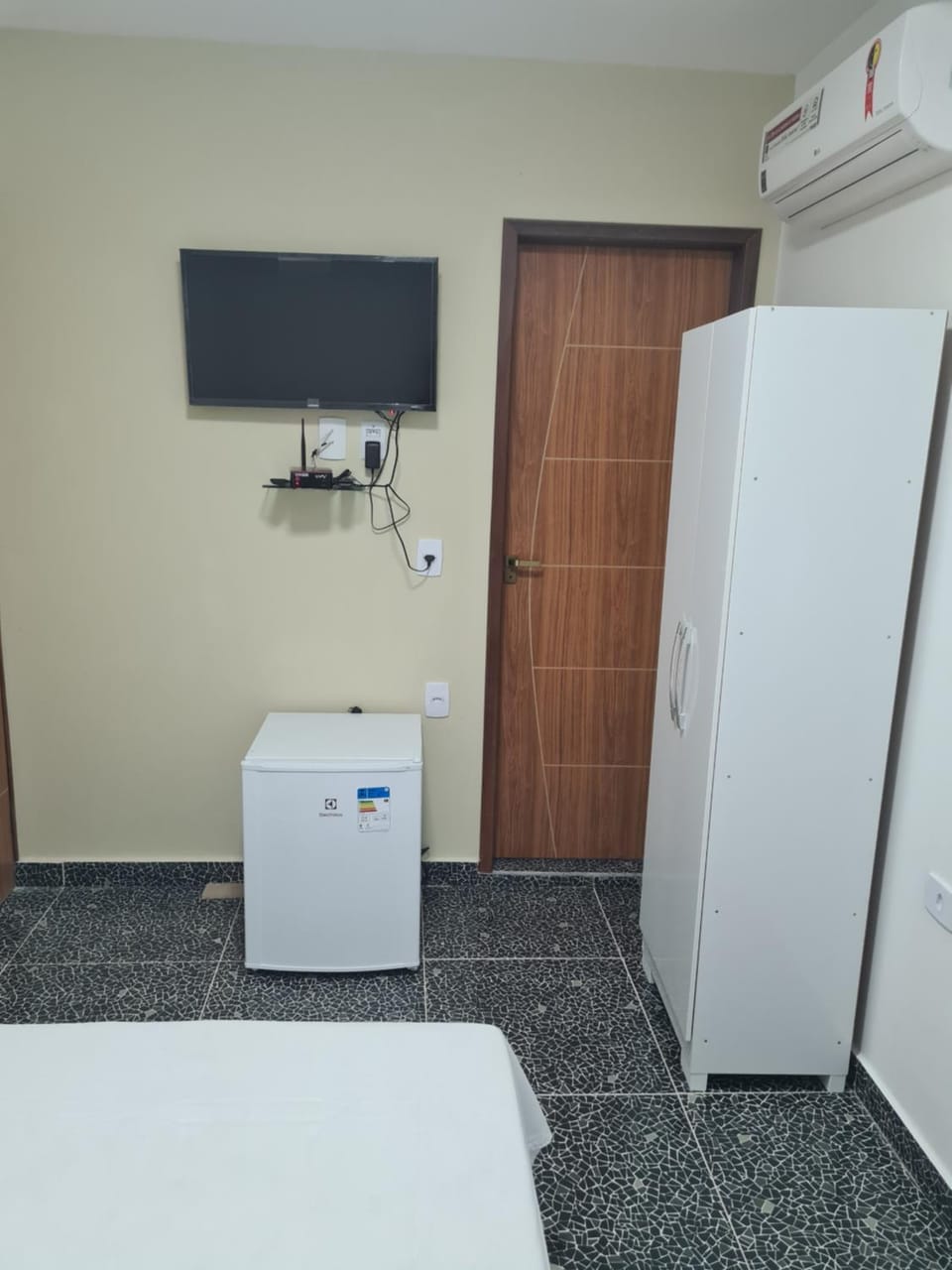 Communal lounge/ TV room, TV and multimedia