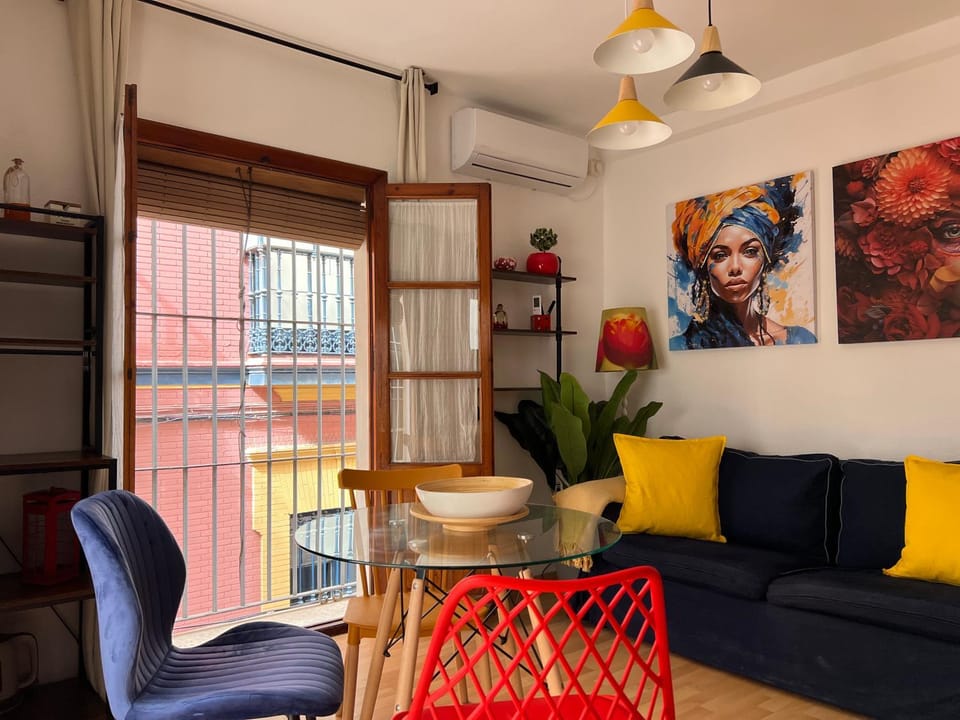 Balcony/Terrace, Living room, Dining area, air conditioner