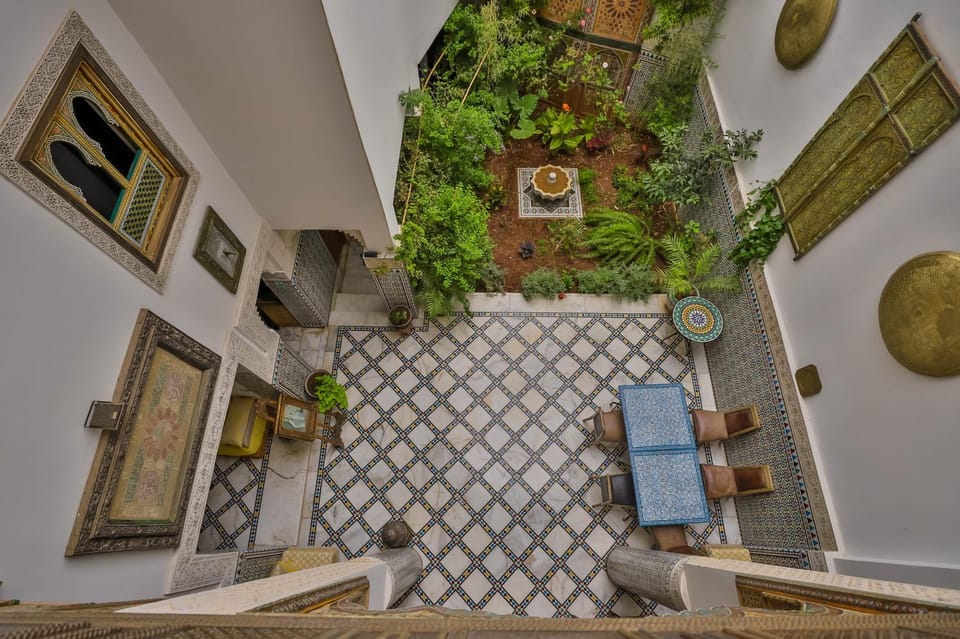 Patio, Day, Garden, Garden view
