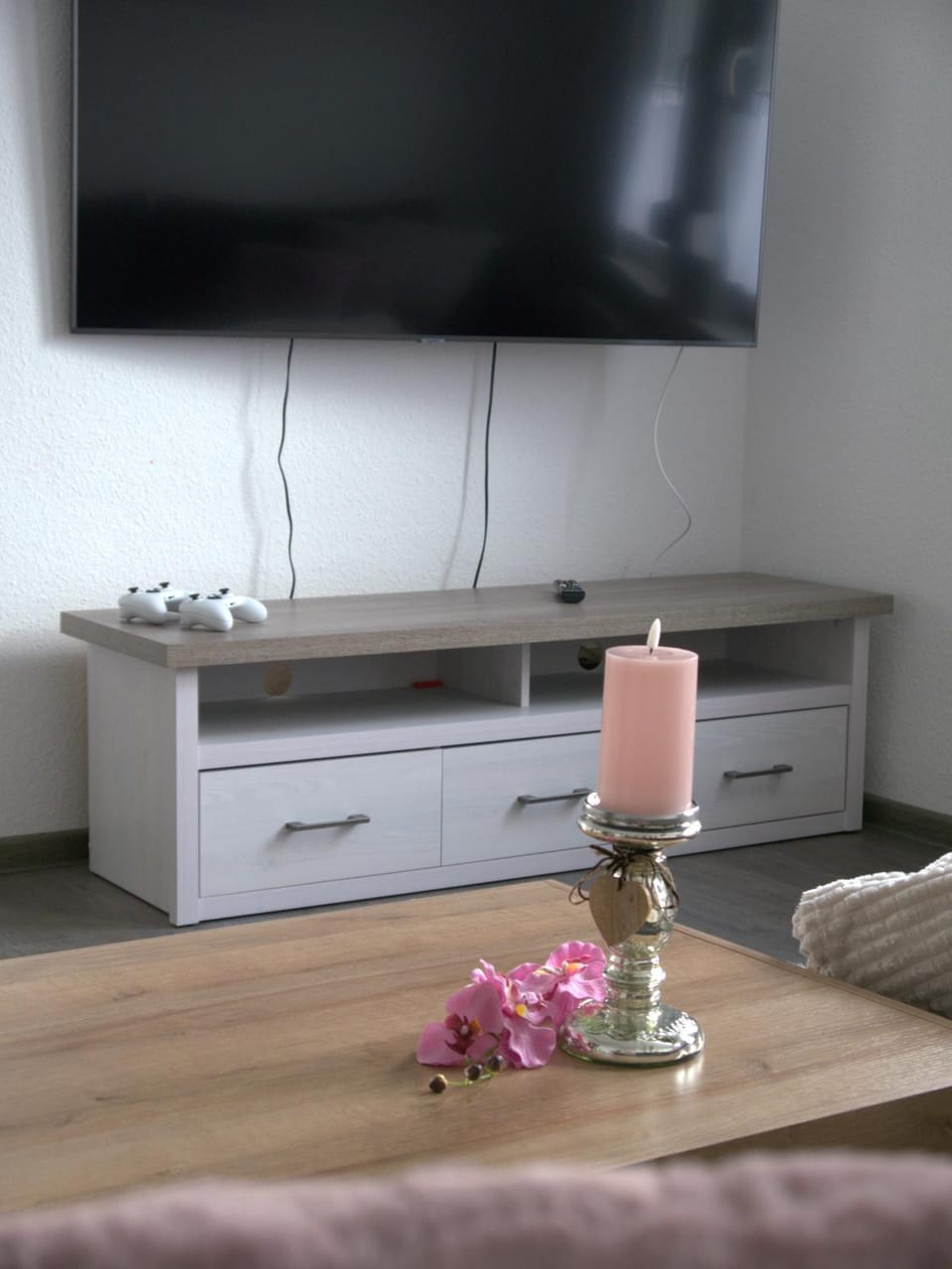 TV and multimedia, Living room