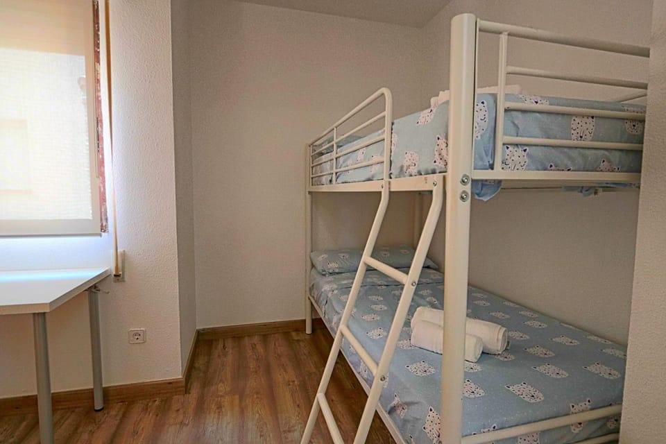 bunk bed