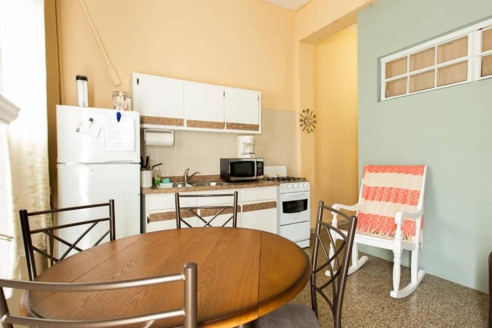 Comfortable and Affordable Deal Close to Beach and Rainforest Apartment in Río Grande