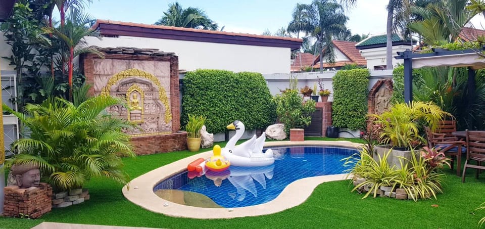 Garden, Garden, Garden view, Garden view, Pool view, Pool view, Swimming pool, Swimming pool