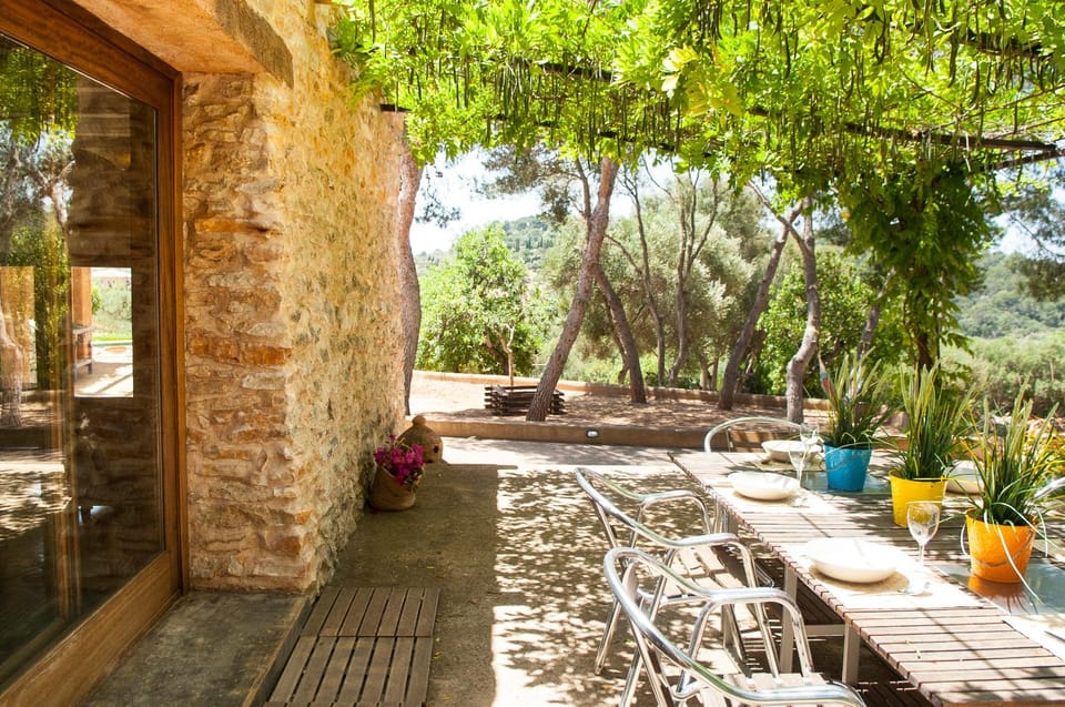 Finca Pessal Villa in Migjorn
