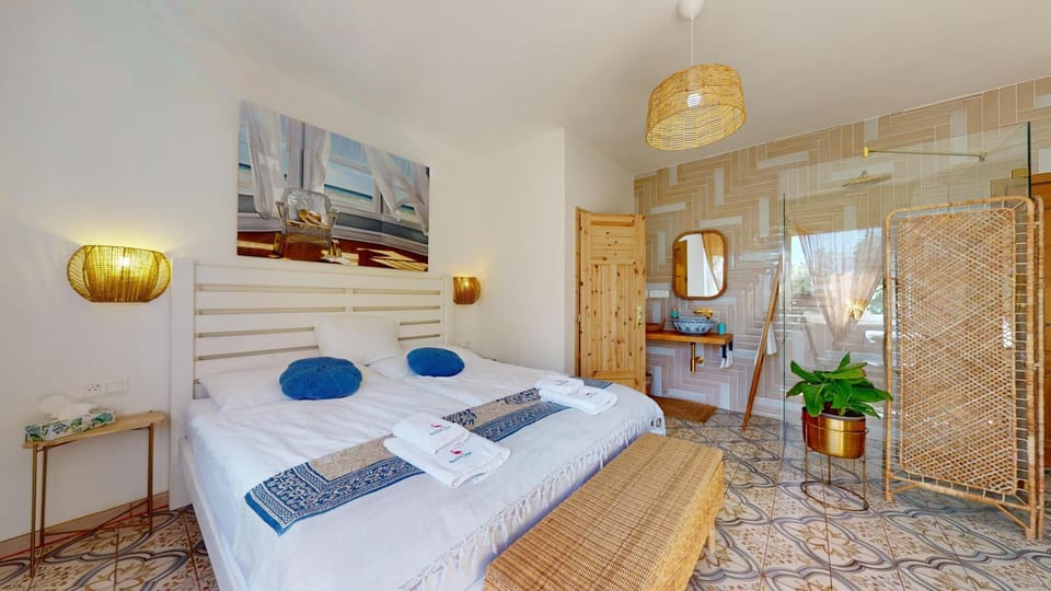 Ron De Mar & LA BRISA Bed and Breakfast in Bratislava Region, Slovakia