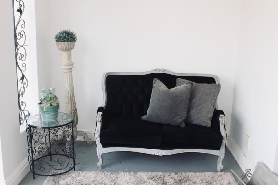 Balcony/Terrace, Decorative detail, Breakfast