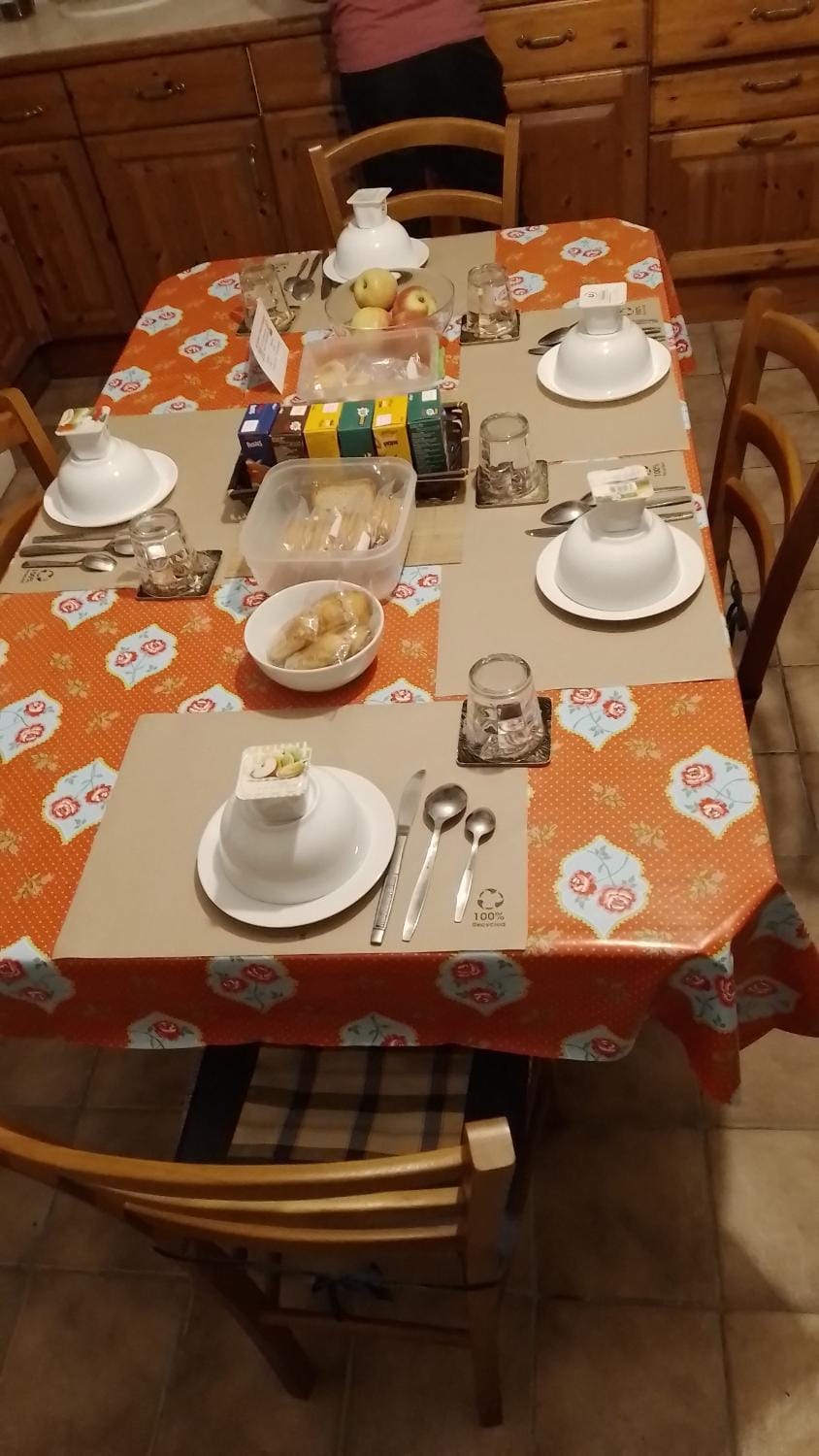 Dining area, Breakfast