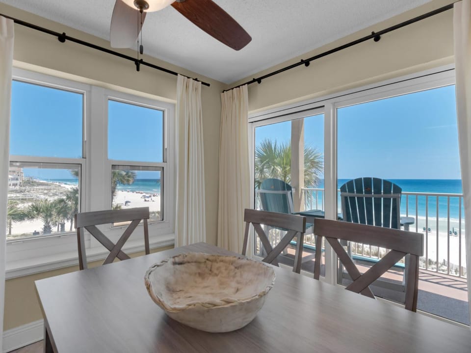 Emerald Dunes 301 by Newman-Dailey Apartment in Destin