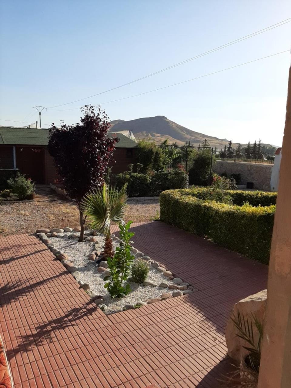 Joli Chalet dans une ferme Pour familles exclusivement près ifrane House in Fez-Meknès