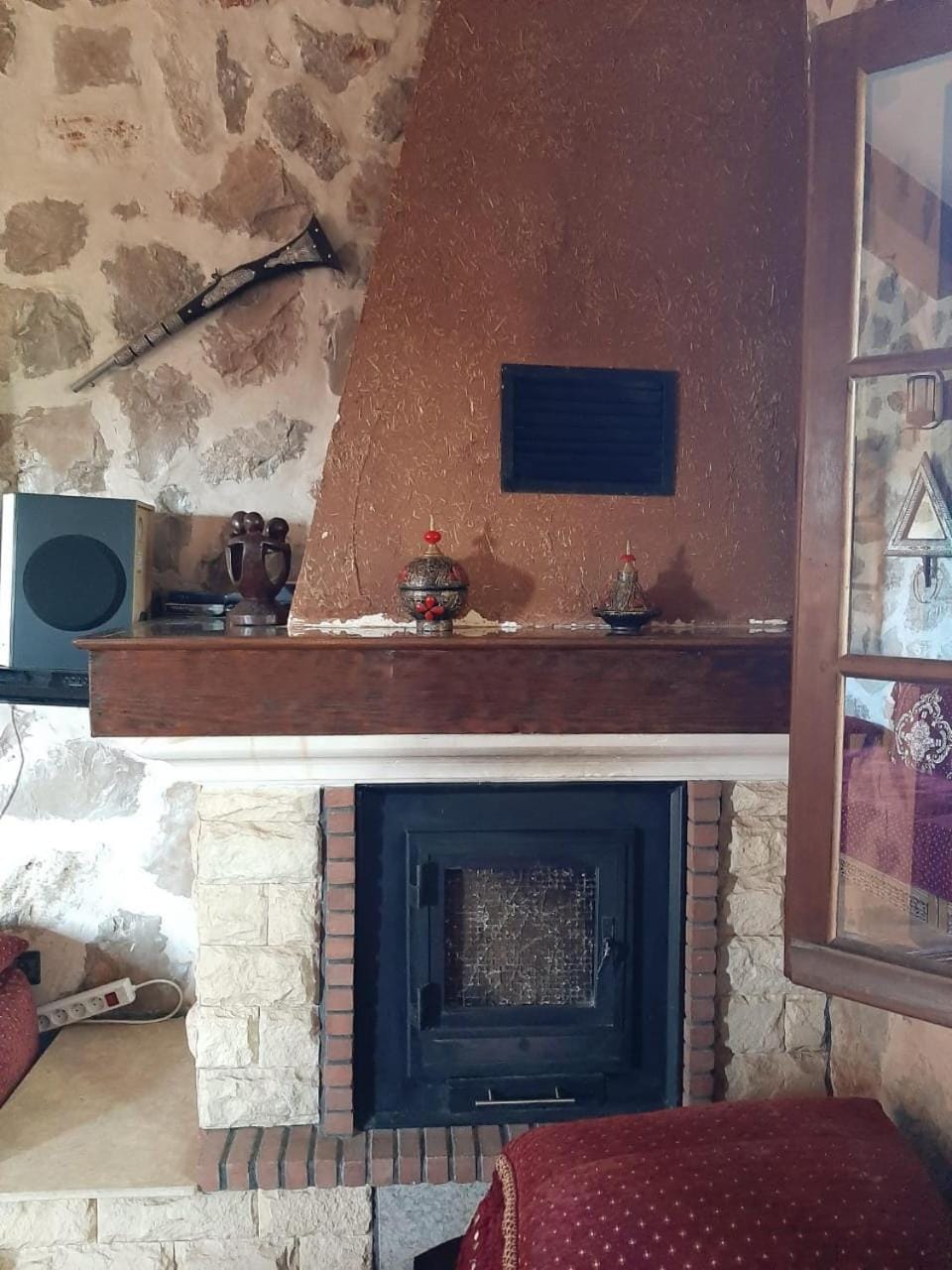 Joli Chalet dans une ferme Pour familles exclusivement près ifrane House in Fez-Meknès