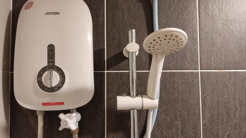 LG Studio @ EVO SOHO WIFI NETFLIX Apartment in Negeri Sembilan, Malaysia