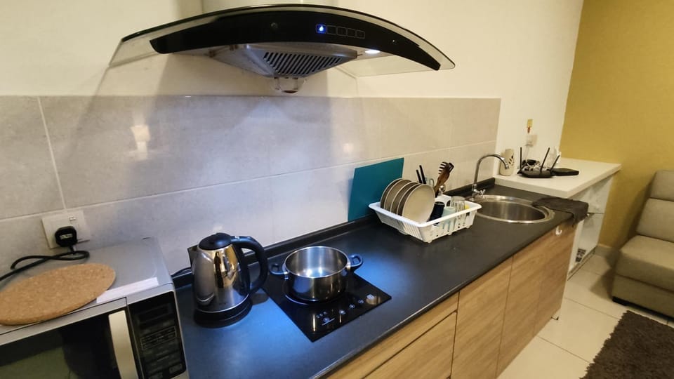 LG Studio @ EVO SOHO WIFI NETFLIX Apartment in Negeri Sembilan, Malaysia