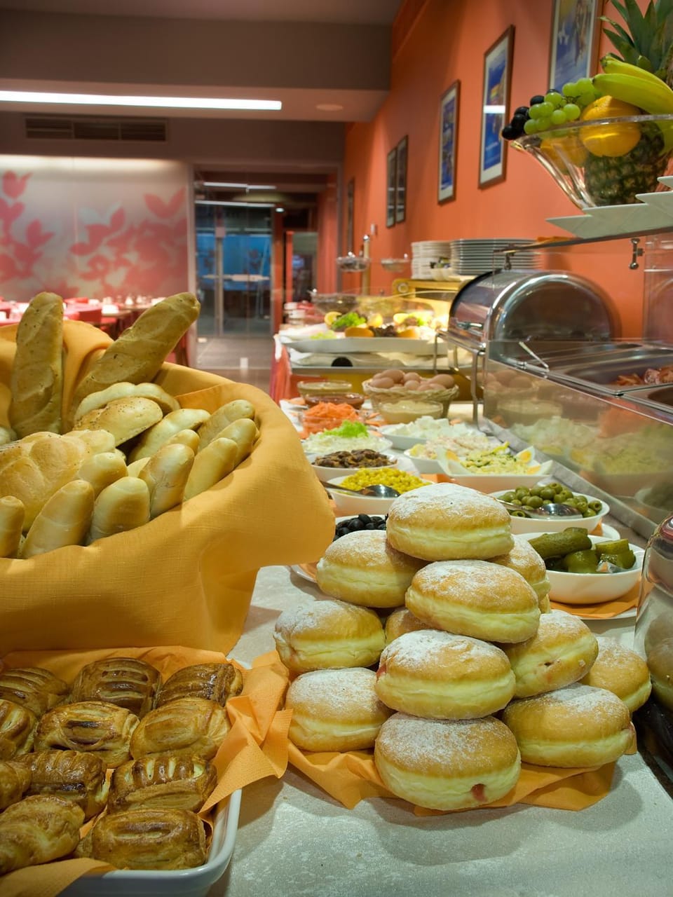 Restaurant/places to eat, Food and drinks, Food, Breakfast, Buffet breakfast, Drinks