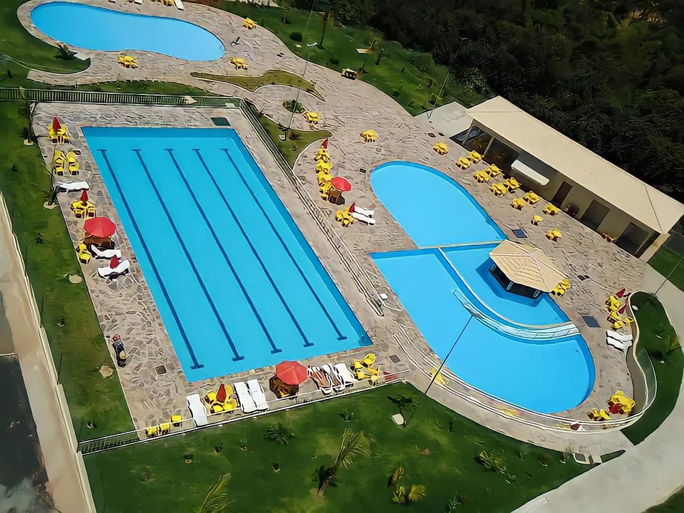 Property building, Bird's eye view, Pool view, Swimming pool
