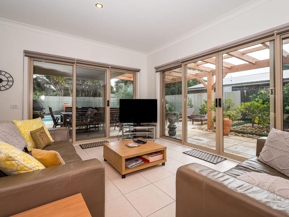 Coastal Villa on Beachcomber! House in Inverloch