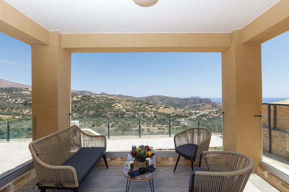 Balcony/Terrace, Balcony/Terrace, Garden view, Mountain view, Sea view