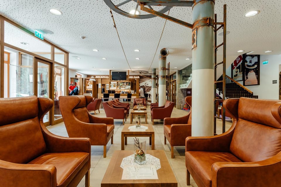 Lobby or reception, Lounge or bar