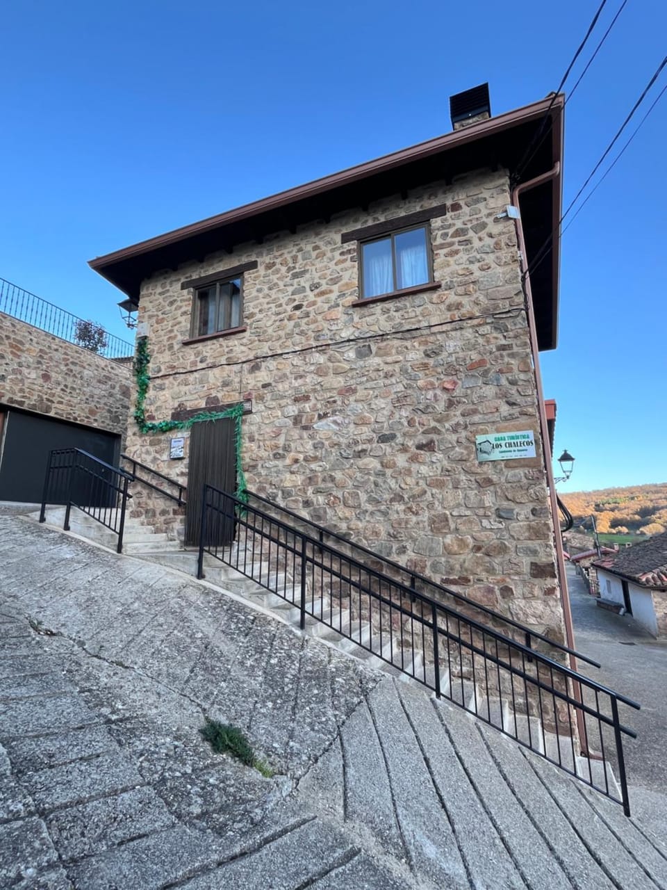 Property building, Facade/entrance, Neighbourhood, Street view