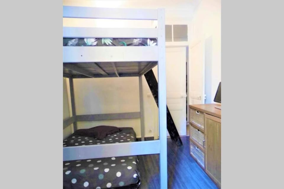 Bed, Photo of the whole room, Bedroom, bunk bed, wardrobe