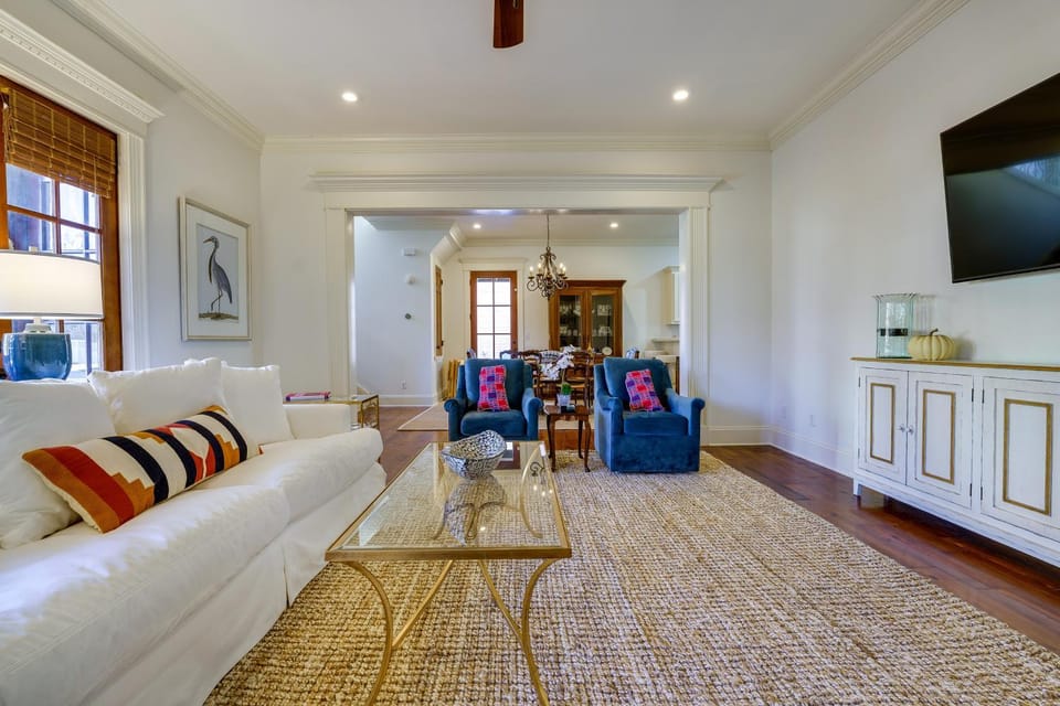 Large, Elegant Home < 2 Miles to Ole Miss! House in Oxford
