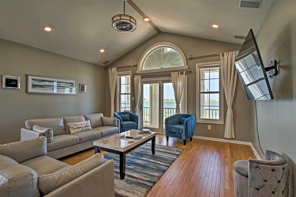 Idyllic Oceanfront Home on Atlantic City Boardwalk House in Brigantine