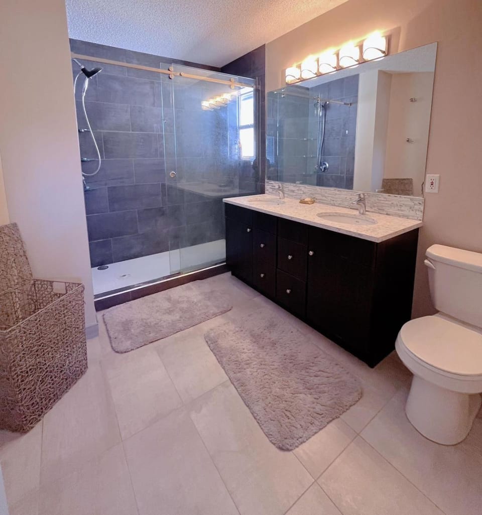 Toilet, Bathroom
