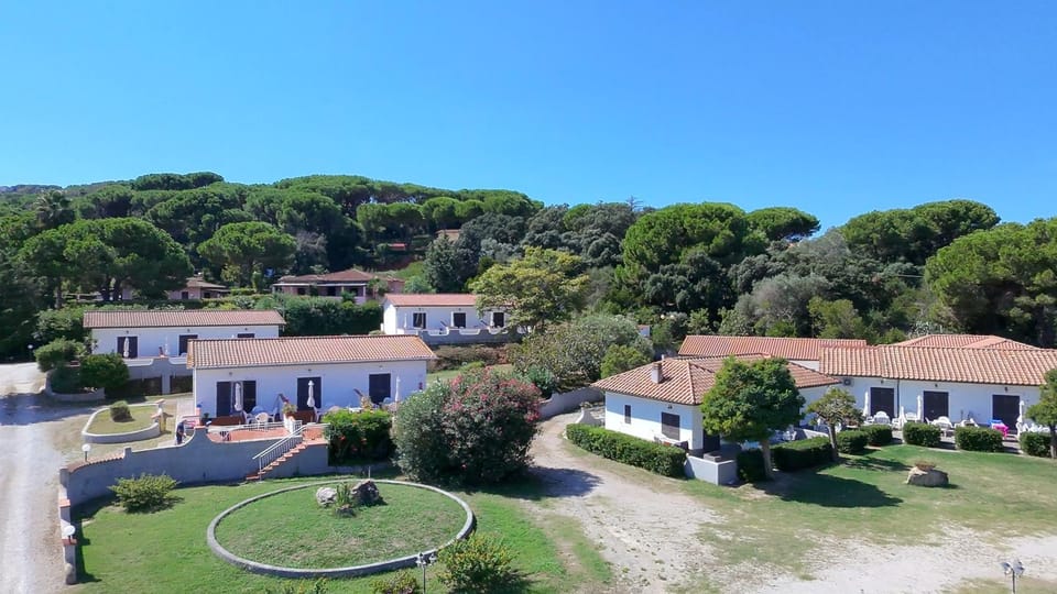 Baia Azzurra Apartment hotel in Tuscany