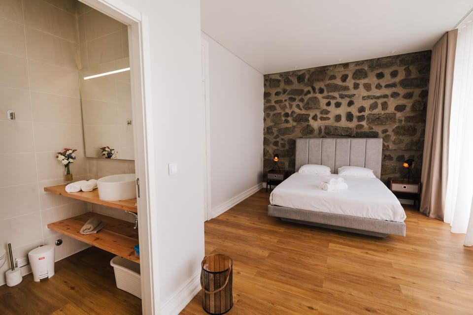 Bed, Bathroom, Bedroom