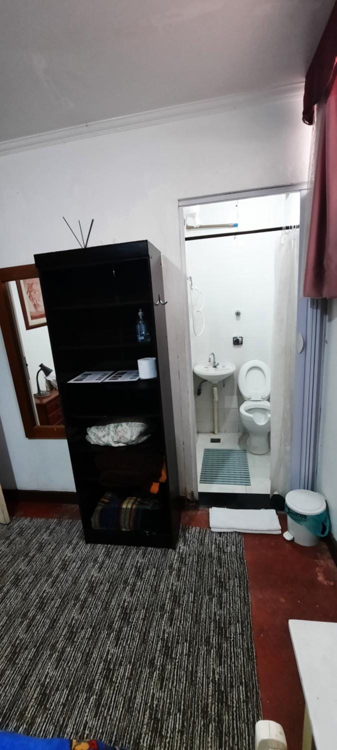 Toilet, Bathroom