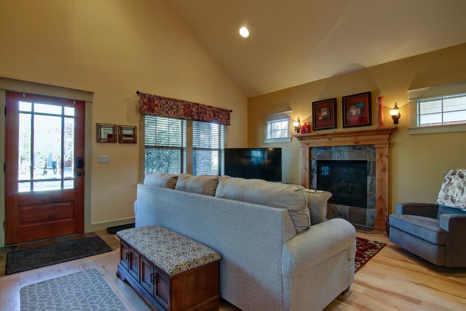 Wild Meadow House in Bend