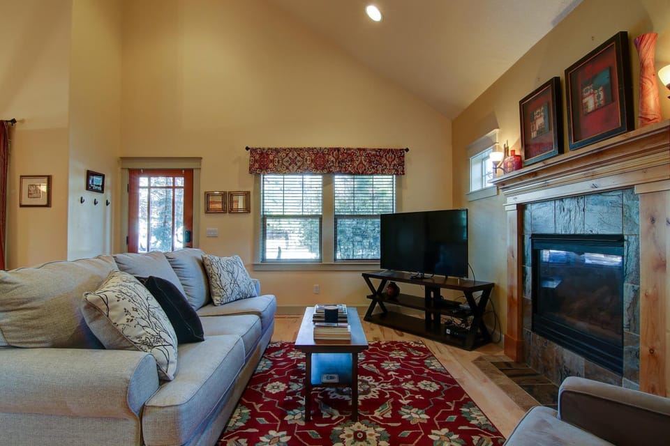 Wild Meadow House in Bend