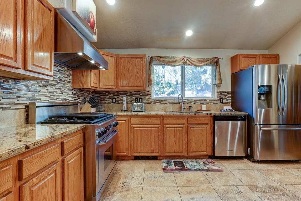 Larkspur Trail House in Bend