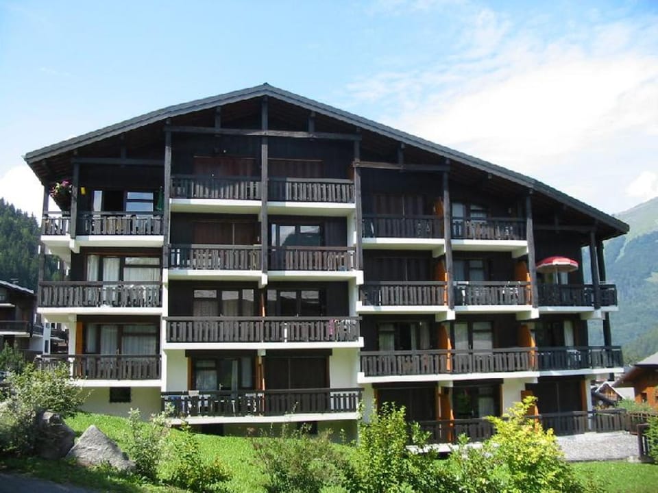 Studio confort proche centre, 4 pers, avec balcon - FR-1-524-104 Apartment in Les Gets