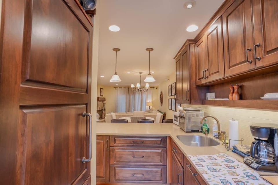 Beach-N-Ski Condo House in Tahoe Vista