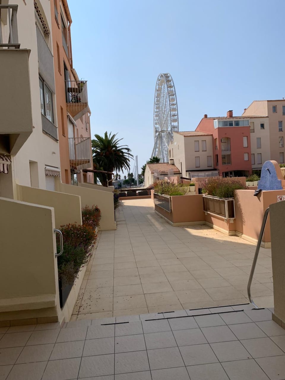 Balcony/Terrace, Landmark view