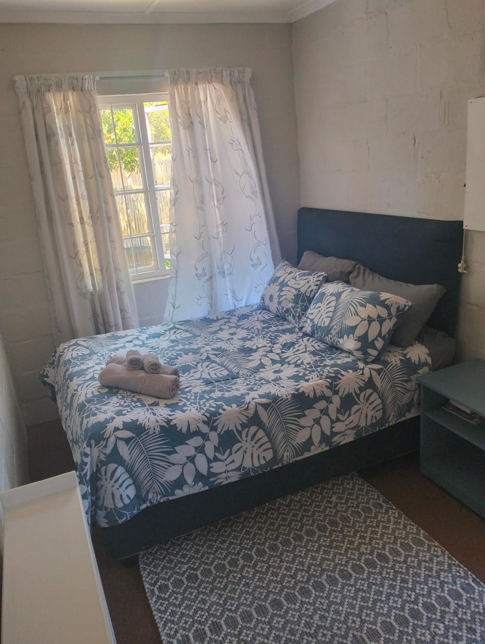 Its Practical Holidays Bed and Breakfast in Hermanus