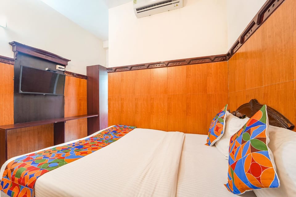 Ascot Hotel Hotel in Kochi