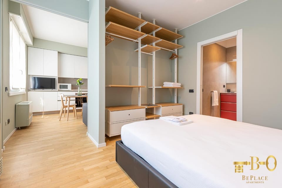 Living room, Bedroom