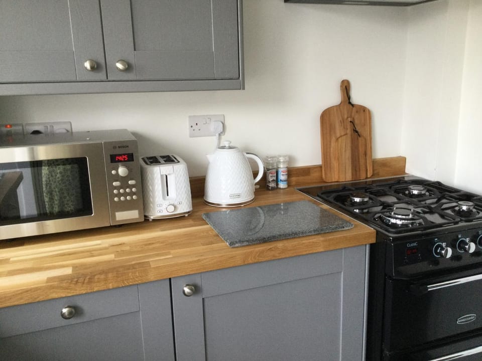 bwthyn y porthmyn House in Wales