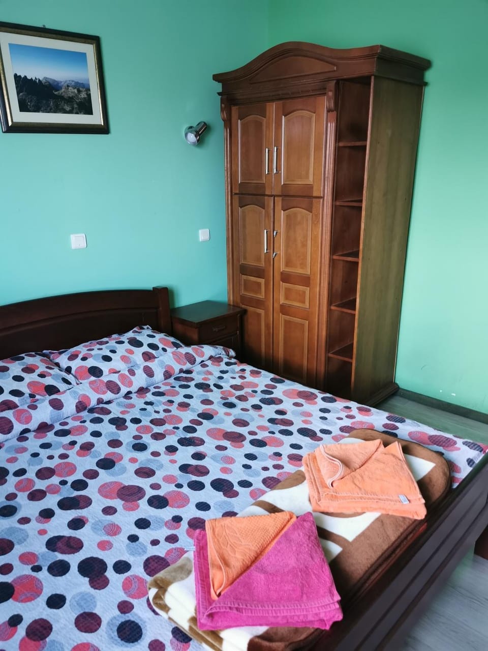 Photo of the whole room