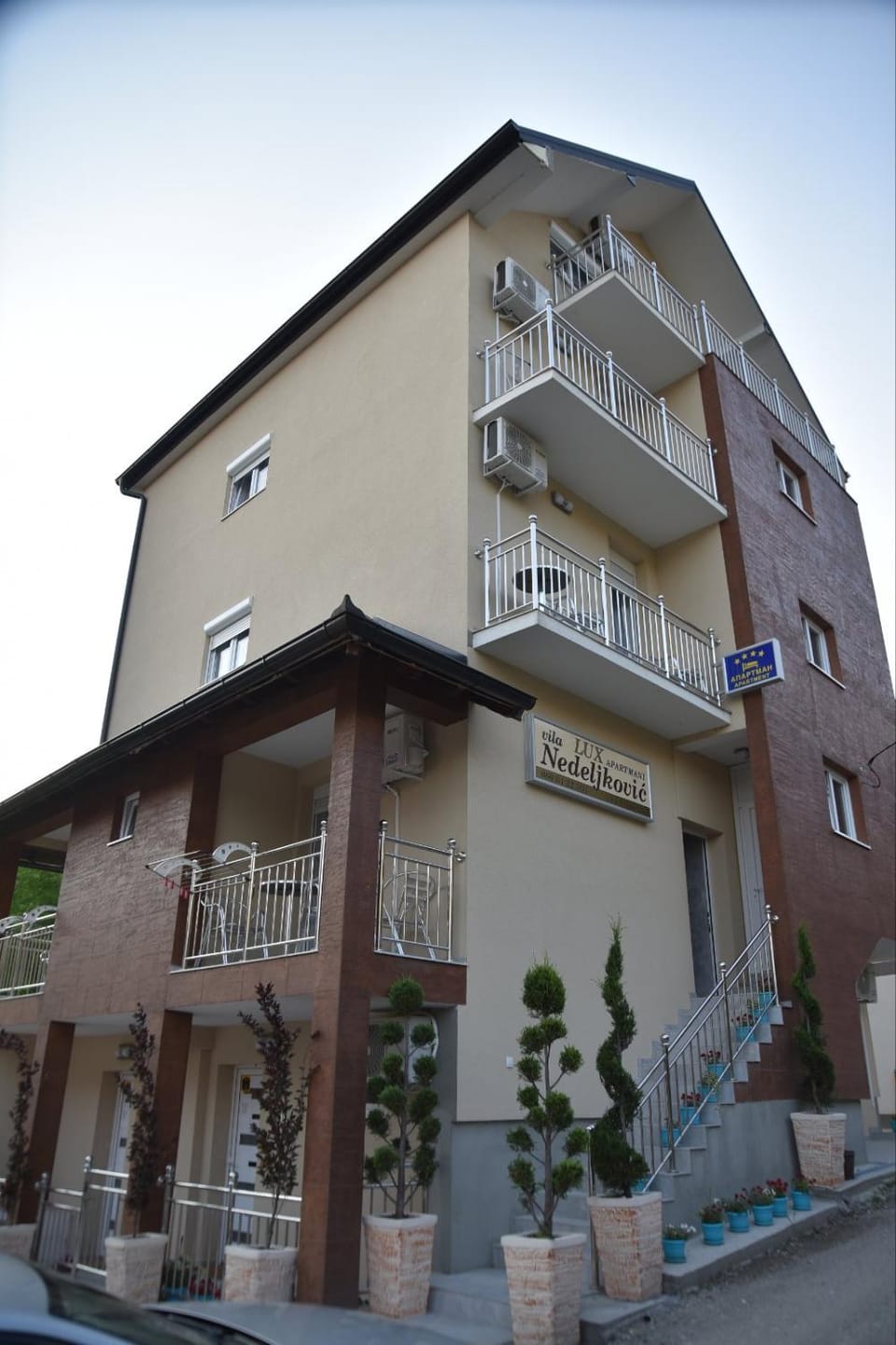 Vila Lux Nedeljkovic Gornja Trepca Apartment in Serbia