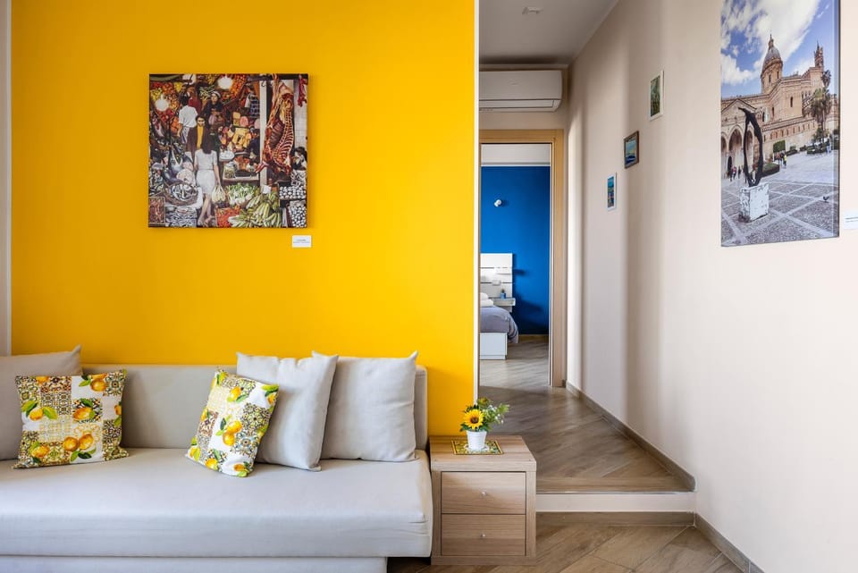 Lounge or bar
