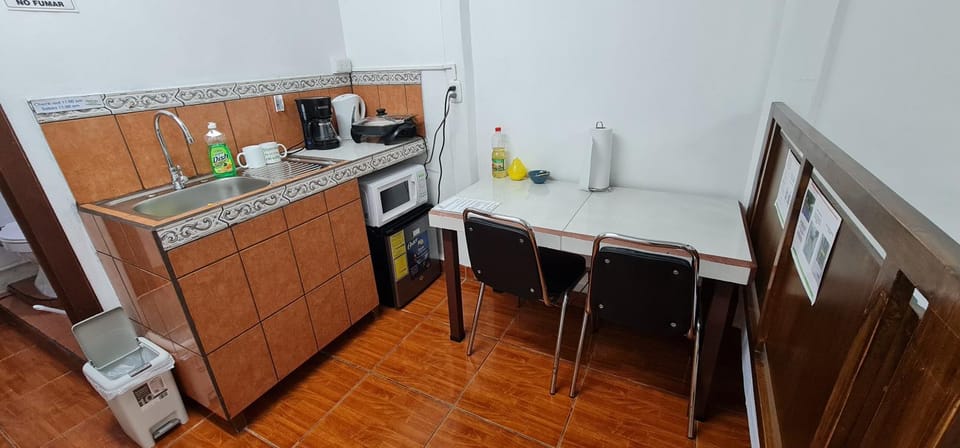 Sleep&Go! Cabinas en Siquirres Centro - Rafting tour - Tarifa corporativa Disponible Cabin in Cartago Province, Costa Rica