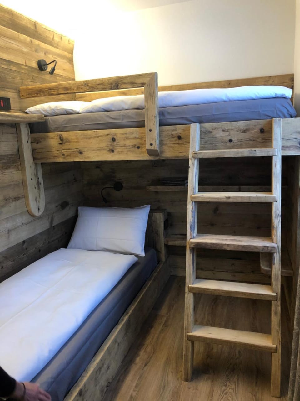 bunk bed