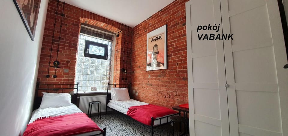 Logo/Certificate/Sign, Bedroom