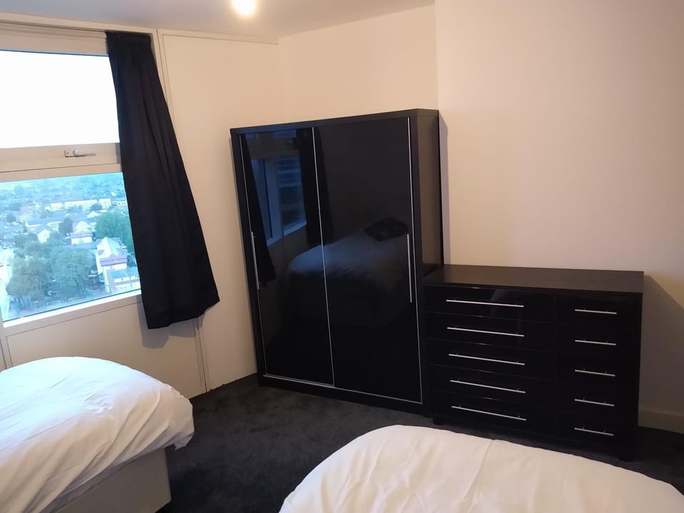 Bed, Bedroom, wardrobe